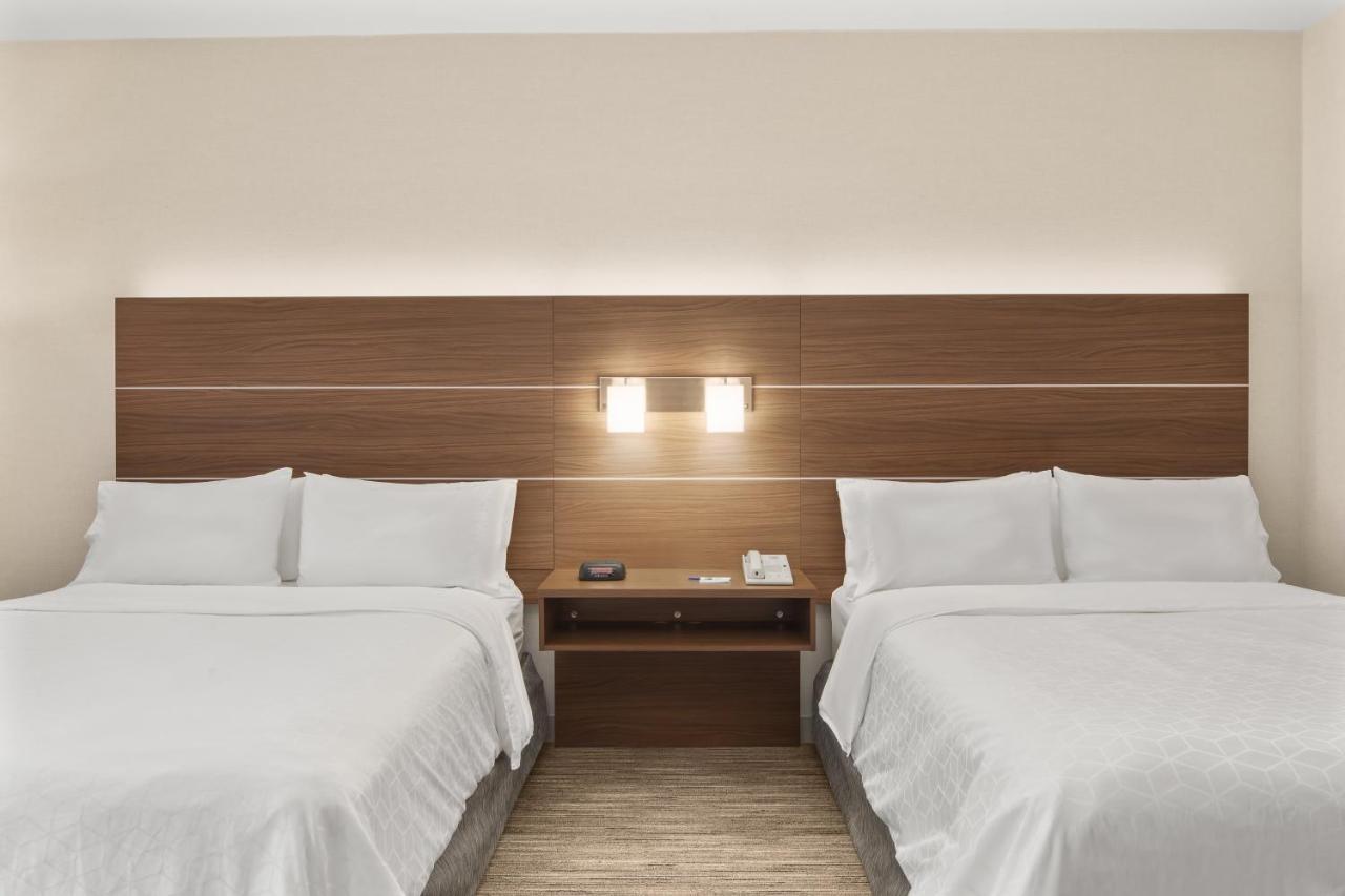 Holiday Inn Express Hotel & Suites Sacramento Airport Natomas, An Ihg Hotel Δωμάτιο φωτογραφία